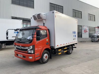 國(guó)六 東風(fēng)凱普特4.2米冷藏車